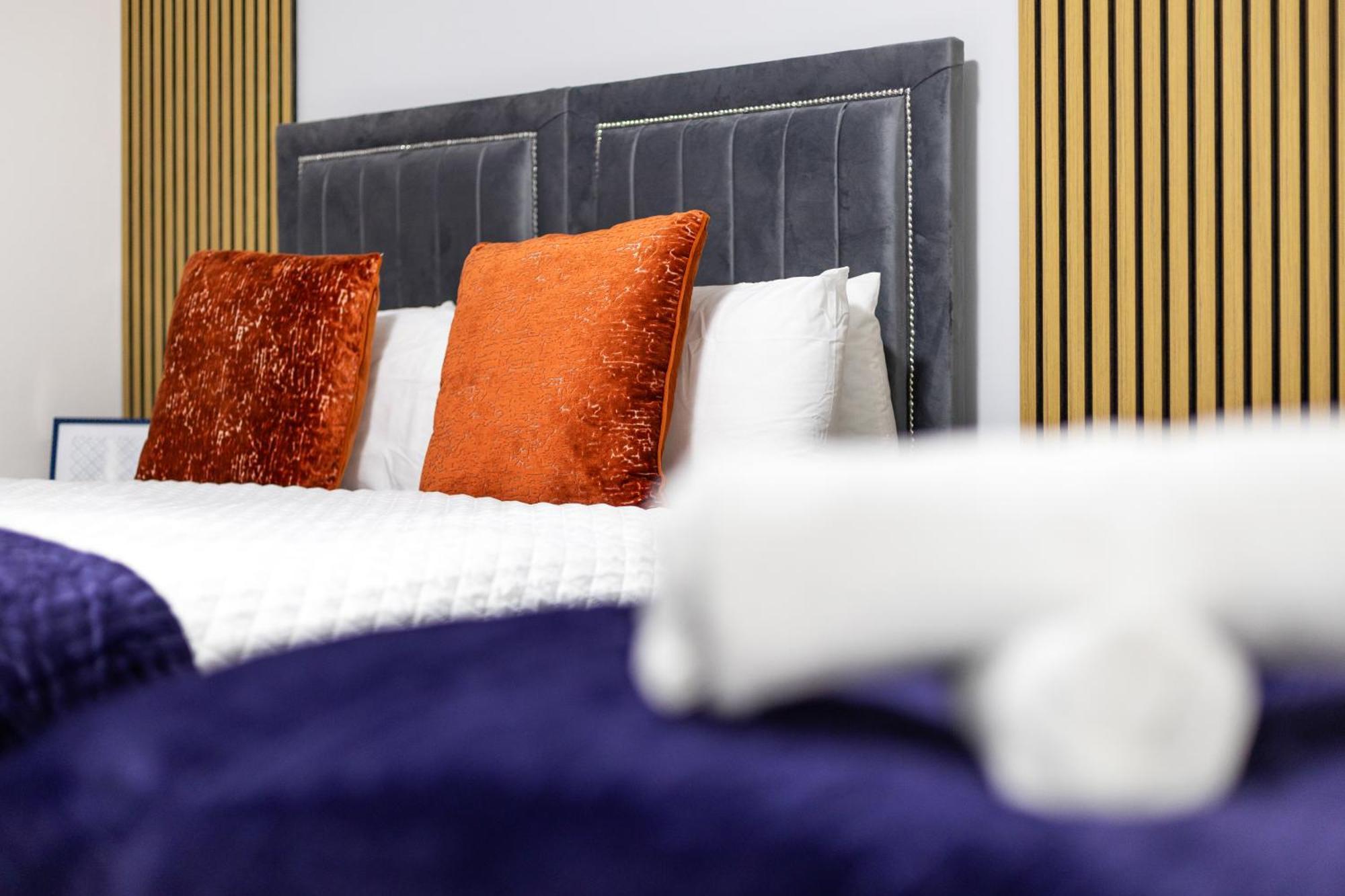Apartment Bullring Lux Suite, New Street Free Netflix - Free Secure Parking- Sleeps 6